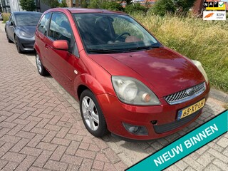 Ford Fiesta 1.6-16V Futura 101pk Automaat 2e eigenaar Airco Historie