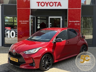 Toyota Yaris 1.5 Hybrid Executive APPLE/ANDROID AUTO LM-VELGEN CLIMA PARK-SENSOR