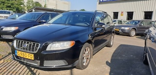 Volvo V70 2.0