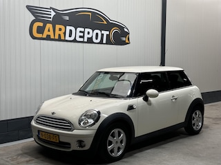 Mini Mini 3-Deurs 1.4 Anniversary MK II Mini Mini 1.4 One Anniversary MK II Zeer netjes.Airco.