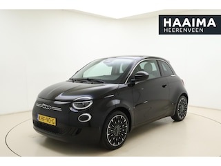 Fiat 500 Icon 42 kWh | DEMO | Panoramadak | Achteruitrijcamera | Apple Carplay/Android Auto | Climate control | Stoelverwarming | Lichtmetalen velgen | Parkeersensoren