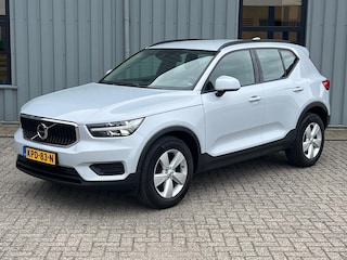 Volvo XC40 1.5 T2 Momentum - Camera achter - Stoelverwarming - Stuurverwarming - Cruisecontrol - Reservewiel