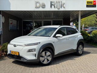 Hyundai Kona EV Comfort 39 kWh | Navi, Camera, Stoel+Stuurverw., Cruise, Climate | Dealeronderhouden |