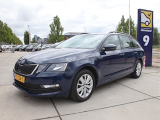 Skoda Octavia Combi 1.0 TSI Greentech Ambition Carplay, Cruise, PDC, NAP Zomeractie!