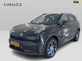 Lynk & Co 01 1.5 261pk PHEV 7DCTH | Orig.NL | PanoramaDak | 360 graden Camera | Carplay |