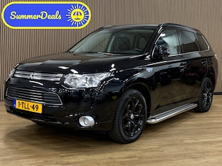 Mitsubishi Outlander 2.0 PHEV Instyle|Camera|Opendak|Navigatie|