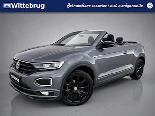 Volkswagen T-Roc 1.5 TSI R-Line / Black style / Beats audio / Navigatie / App connect / Camera / Afneembare trekhaak /