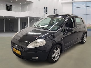 Fiat Punto Grande 1.4-16V Emotion LPG 5drs ( APK KEURING BIJ AFLEVERING! )