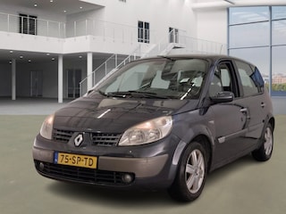 Renault Scénic 2.0-16V Privilège Luxe
