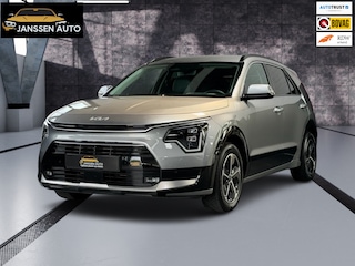 Kia Niro 1.6 GDi DynamicLine | Widescreen | camera | 1/2 Leder | Stoel en stuurverwarwing