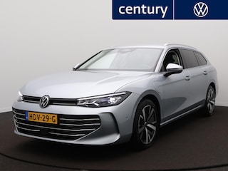 Volkswagen Passat Variant 1.5 eHybrid Elegance Business | ACC | Camera | Zwenk. Trekhaak | Navi | Stoel/Stuurverwarming | Sideassist |