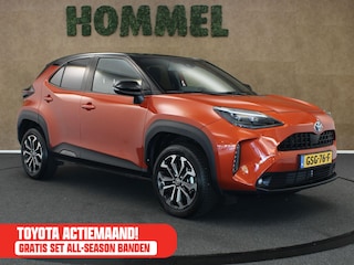 Toyota Yaris Cross 1.5 Hybrid Spicy Edition - DODEHOEK DETECTIE - PARKEERSENSOREN VOOR/ ACHTER - DRAADLOZE TELEFOONLADER - NAVIGATIE - TWON TONE LAK - 4 SEIZOENENBANDEN VREDESTEIN - KEYLESS ENTRY/ START - STOELVERWARMING - STUURVERWARMING - VOORRUITVERWARMING BIJ RUITENWISSERS