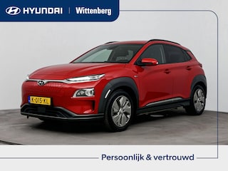 Hyundai Kona EV Premium 64 kWh | Camera | SOH 96% | Warmtepomp | Navi & Carplay/Android | Clima | Stoelverkoeling & Stoel stuur verwarming |