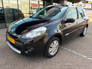 Renault Clio Estate 1.2 TCE Collection / Airco / Navi / Trekhaak