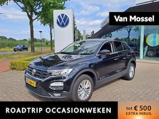 Volkswagen T-Roc 1.5 TSI Style | NAVIGATIE | STOELVERWARMING | KLIMAATREGELING