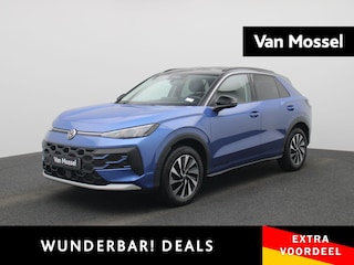 Volkswagen T-Roc 1.5 eTsi Life First Edition 150 PK| Origineel Nederlands | 1e Eigenaar | Stoelverwarming | Stuurwielverwarming | Achteruitrijcamera | AppleCarplay | Dodehoekdetectie