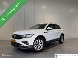 Volkswagen Tiguan 1.5 TSI Life Business, Led|Keyless|Virtueel|Navi|1e Eig.|NL Auto|Carplay