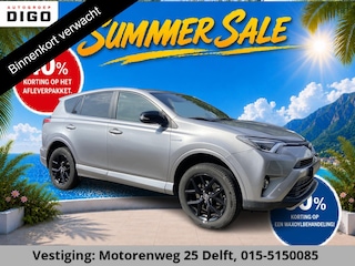 Toyota RAV4 2.5 STYLE HYBRIDE 4-WD SILVERLINE GARANTIE 4-2028* 1650 TREKGEWICHT . GARANTIE TOT 04-2028! . PARKEERSENSOREN VOOR & ACHTER . KEYLESS ENTRY  .