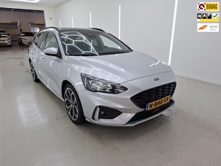Ford Focus Wagon 1.5 EcoBoost ST Line X Business 150PK+Led+Pano-dak+Vitrual+Navigatie+camera+18"Lmv = TOP ONDERHOUDEN !