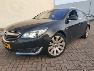 Opel Insignia Sports Tourer 1.6 CDTI EF Bns+ |ECC|LEER|NAVI|OLIEPOMP DEFECT|2016