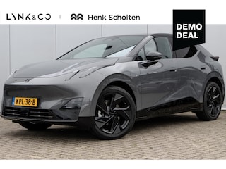 Lynk & Co 02 More 66 kWh | 360 Graden Camera | Harman Kardon | Panoramadak | Elektrisch bedienbare voorstoel met geheugen | Keyless Entry | Getint glas | Adaptieve Cruise Control | Dodehoekassistent | Sfeerverlichting | Stuurwielverwarming | Stoelverwarming
