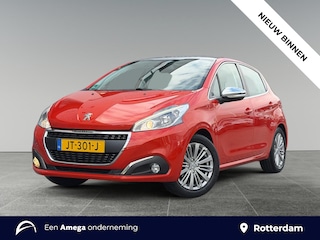 Peugeot 208 Allure Pack 1.2 Turbo 110pk | TREKHAAK |  PANO | CLIMA | NAVI | CAMERA | ISOFIX |