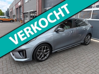 Kia Ceed 1.4 T-GDi GT-Line AUT LED Navi Camera Lane Keyless