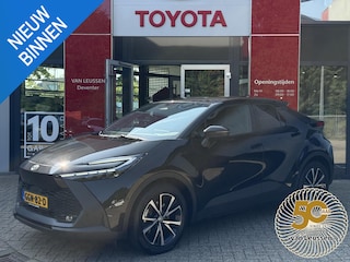 Toyota C-HR 2.0 Plug-in Hybrid 220 First Edition TREKHAAK PARK. SENSOR V+A STOEL/STUURVERWARM. 360 CAMERA