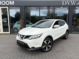 Nissan Qashqai 1.2 Connect Edition, Automaat
