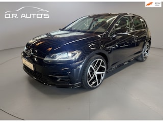 Volkswagen Golf 1.5 TSI Highline Business R DSG | Virtual Cockpit