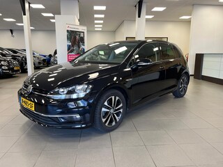 Volkswagen Golf 1.5 TSI Highline / STOELVERW. / DSG AUTOMAAT / NAVI / TREKH. /