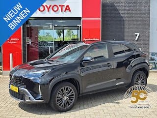 Toyota Yaris Cross 1.5 Hybrid Adventure STOEL/STUURWIELVERWARMING ELEK. ACHTERKLEP CRUISE CONTROL ACHTERUITRIJCAMERA