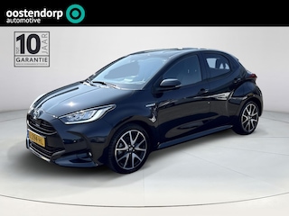 Toyota Yaris 1.5 Hybrid Executive | Naviatie | Apple CarPlay/Android auto | Head-up dispay