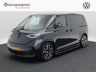 Volkswagen ID. Buzz Bulli edition 79 kWh 340 Pk 4MOTION | Stoelverwarming | AdaptiveCruise | Trekhaak | 360 Camera | CarPlay | 20 Inch | 17.609 Km !!