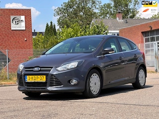 Ford Focus 1.6 TDCI ECOnetic Lease Titanium 1e Eigenaar*Cruise*Clima*6 versnelling*NAP*Parkeersensoren*