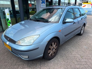 Ford Focus Wagon 1.6-16V Futura / Leder / Trekhaak