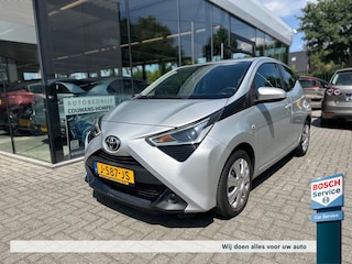 Toyota Aygo 1.0 VVT-i AUTOMAAT x-shift 5D x-play 1e eigenaar