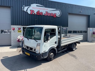 Nissan Cabstar Pick up  3 zits laadbak 360 cm