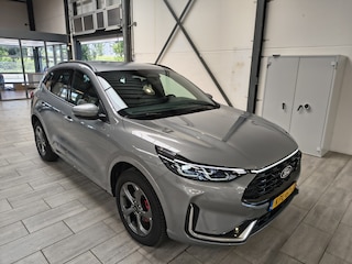 Ford Kuga 2.5 PHEV 243 pk ST-Line X I AGR stoelen | Adapt Cruise I Winter Pack | B&O | 360° Camera I All seasonbanden |