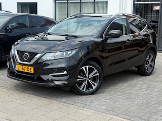 Nissan Qashqai 1.3 DIG-T Design Edition, Panoramadak,Apple Carplay/Android,Stoelverwarming,Trekhaak