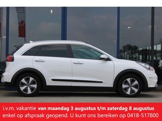 Kia Niro 1.6 GDi First Edition