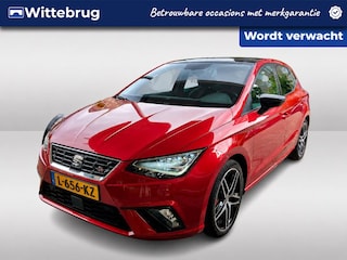 Seat Ibiza 1.0 TSI 110pk FR Business Intense Plus / Panorama schuifdak / Navigatie / LM 18 inch / LED / Camera / Digital cockpit