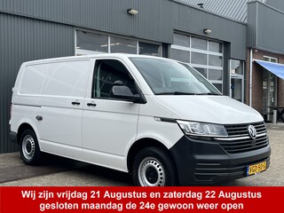 Volkswagen Transporter 2.0 TDI L1H1 Sortimo Kastinrichting Airco Cruise controle Telefoonverbinding 2-Persoons Apple carplay Euro 6 Dealer onderhouden