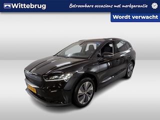 Skoda Enyaq iV 60 / Navigatie / LED / Parkeersensoren / LM 19 inch / Leder-/stof bekleding / APP
