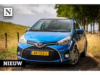 Toyota Yaris 1.3 VVT-i Dynamic Bi-Tone | Pano | LM Velgen