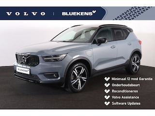 Volvo XC40 T5 Recharge R-Design Schuifdak - Verwarmbare voorstoelen - Verwarmbaar stuur - Intellisafe Assist - Intellisafe Surround - 360 Camera - Getint glas - Parkeersensoren v/a - Semi elektrisch wegklapbare trekhaak - Harman Kardon Audio - 19'' LMV