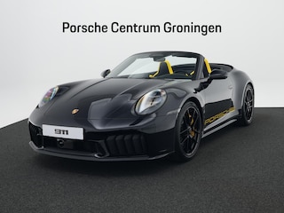 Porsche 911 Carrera 4 GTS Cabriolet
