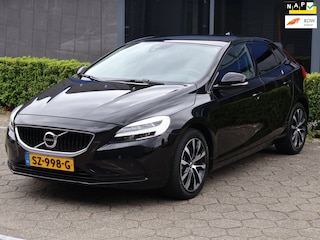 Volvo V40 1.5 T3 Dynamic Edition|Keyless|Autopark|Camera|NAP|Pano