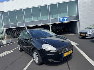 Fiat Punto Grande 1.4 Dynamic