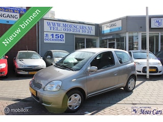 Toyota Yaris 1.0 VVT-i Terra MMT